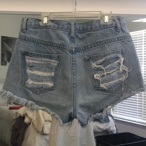 Ripped Denim Shorts - Picture 4 of 4